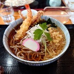 蔵舞たぬき - 料理写真:蔵舞たぬき蕎麦　920円