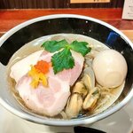 麺処 しろくろ - 貝とムール貝の汐そば ､半熟味玉