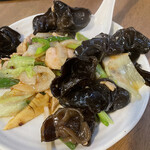 広東料理 鳳泉 - きくらげぶた