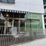 Cafe STUDIO - 