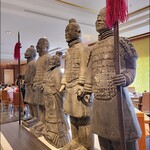 中国料理 「王朝」 - お店の入口から