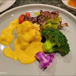 中国料理 「王朝」 - 大海老のマンゴーマヨネーズサラダ仕立て