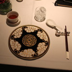 龍天門 - テーブル セッティング