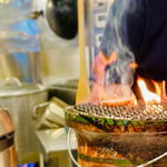麺匠 るい斗 - 【七輪•炭火】で焼かられる「炙りチャーシュー」が美味しい。