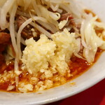 ラーメン二郎 - ニンニク