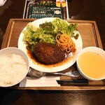 ぶるーべりー - 旨ダレハンバーグ 1000円 スープ、ライス付き
