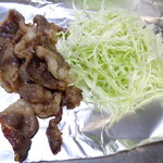 お好み焼美笠 - 「コウネ肉塩焼き」（450円）