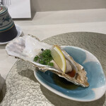 和晩酌 嶺 - 生牡蠣　激うま