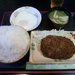 お食事処 鶴の恩返し - メンチカツ定食（ご飯大盛り）　600円