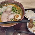 めん処大もり家 - 料理写真:焦がし味噌らーめん(冬季間限定)+牛すじ丼