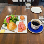 Cafe April - 桐生酵母パンのモーニング・ドリンクセット