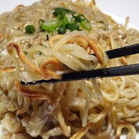 莉苑 - ランチ：上海ガニの焼きそば