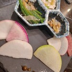 魚と酒 はなたれ 新橋店 - 三浦野菜と前菜の盛り合わせ