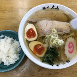 青竹手打ちラーメン 麺や 大山 - 