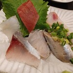 魚と酒 はなたれ 新橋店 - お刺身盛り合わせ