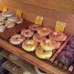 ベーカリー燈 - 新作のベーグル天国