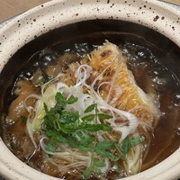 フカヒレと金目鯛の土鍋煮