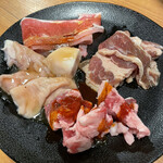 Yakiniku Tabehoudai Karubi Ichiba - 追加で丸長など