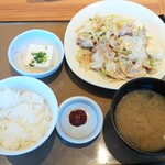 Yayoi Ken - 肉野菜炒め定食