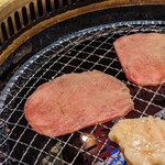 焼肉龍王館 - 