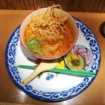 Asian kitchen cafe 百福 - カオソーイ・ガイ