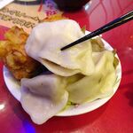 四川厨房 随苑 - 青椒肉絲焼きそばセット750円（ランチは、鶏唐揚げ４個、炒飯ほか食べ放題）