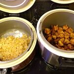 四川厨房 随苑 - セルフコーナーの料理は食べ放題！（唐揚げは１人４個）