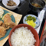 ゆうゆう会館 - ご飯　普通盛ではパパには足らず追加で注文しました。