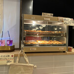 ゆうゆう会館 - 軽食あります。
