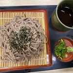 ゆうゆう会館 - ざる蕎麦　570円