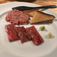 カルネジーオ イースト - 