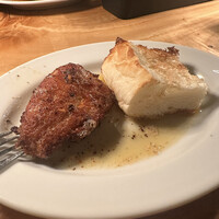 カルネジーオ イースト - 