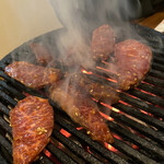 Yamazen - 備長炭で燻された肉は最強に美味い！！