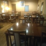 桃莉 - 店内