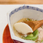 蕎麦割烹  倉田 - 里芋甲羅下コラーゲン&エンペラ刺身薯蕷蒸