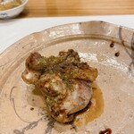 蕎麦割烹  倉田 - 後ろ足の青山椒漬け焼き