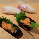 寿司 築地日本海 - 真鯛　ウニ