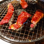 ホルモン焼肉 縁 - 