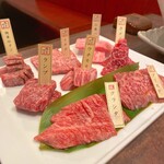 焼肉専科 肉の切り方 集会所 - 