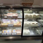 pastel REUS - ケース