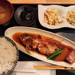 居魚屋 うおはん - 