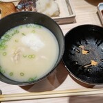 御料理 良所 - 椀の千鳥模様がカワイイ♪白味噌仕立ての白子味噌汁