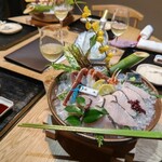 御料理 良所 - かに刺しとヤナギザワラ刺し