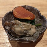 天ぷら たけうち - 自家製からすみと牡蠣オイル漬け