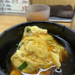 十八番 - 朝丼の和風天津飯の表面