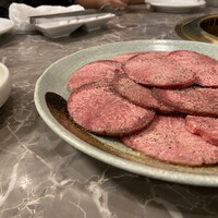 川崎名物 炭火焼肉 食道園 - 