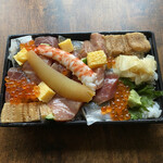 天然本マグロ丼専門店 司 - とても美味しく頂きました♪