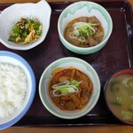 山田うどん食堂 - パンチ食比べ定食