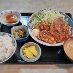 南新庄ドライブイン - 生姜焼き定食