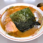 まるたかラーメン - 魚醤油ラーメン とろとろチャーシュートッピング